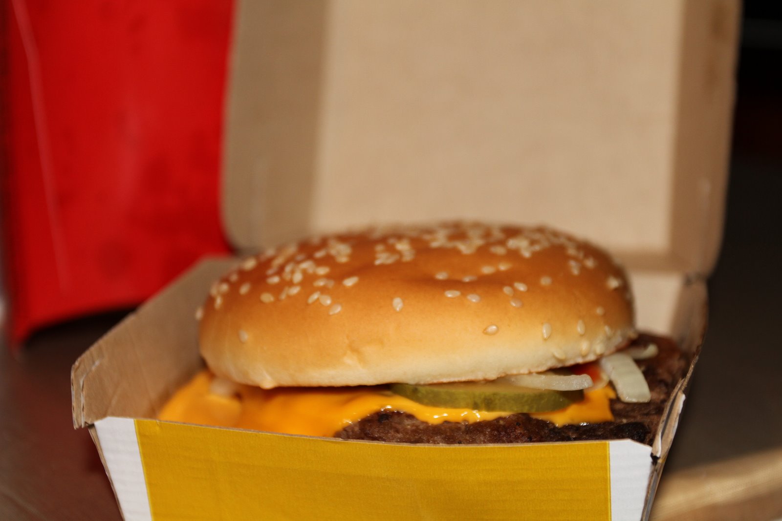 Quarter Pounder With Cheese – McDonald’s | BurgerJunkies.com
